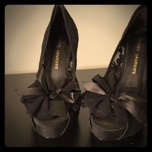 Chinese Laundry Lace Heels with a Bow